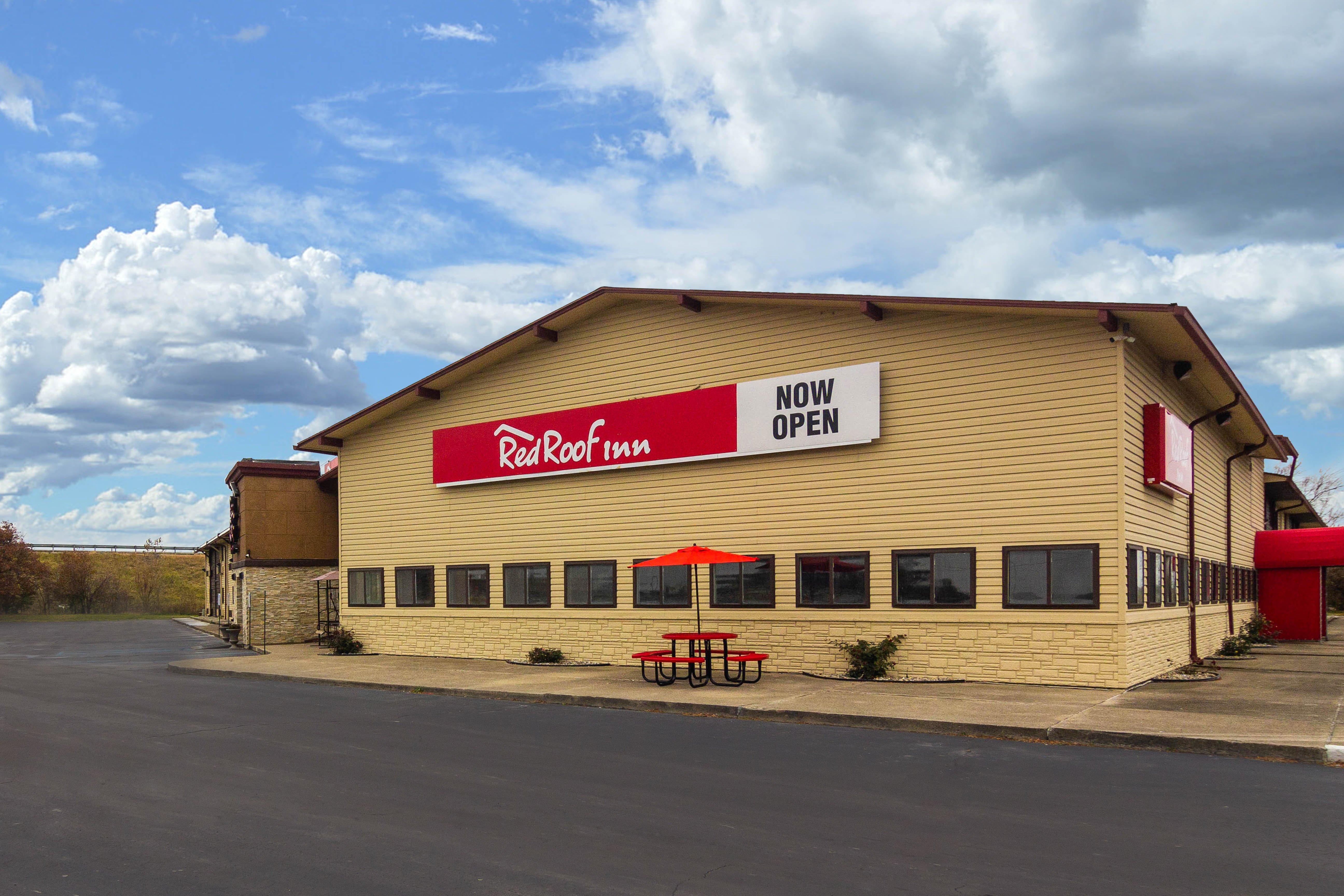 Red Roof Inn Perrysburg Eksteriør billede